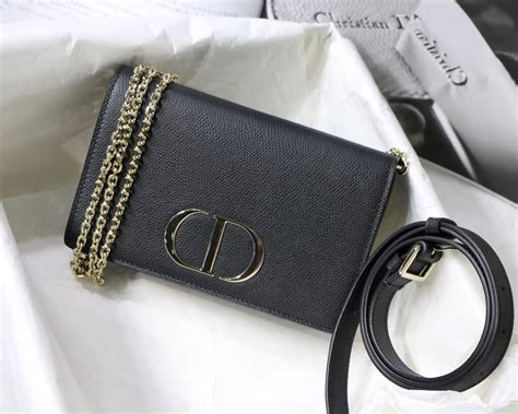 dior montaigne 2 in 1 pouch|small 30 montaigne bag.